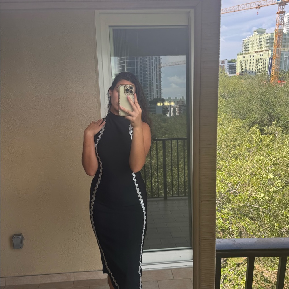 Elegant Black Dress